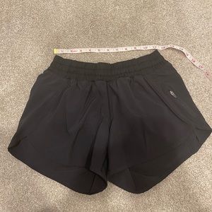 Lululemon track that high rise short